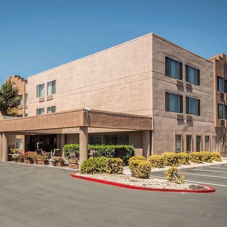 Comfort Inn Silicon Valley East Fremont Exterior foto
