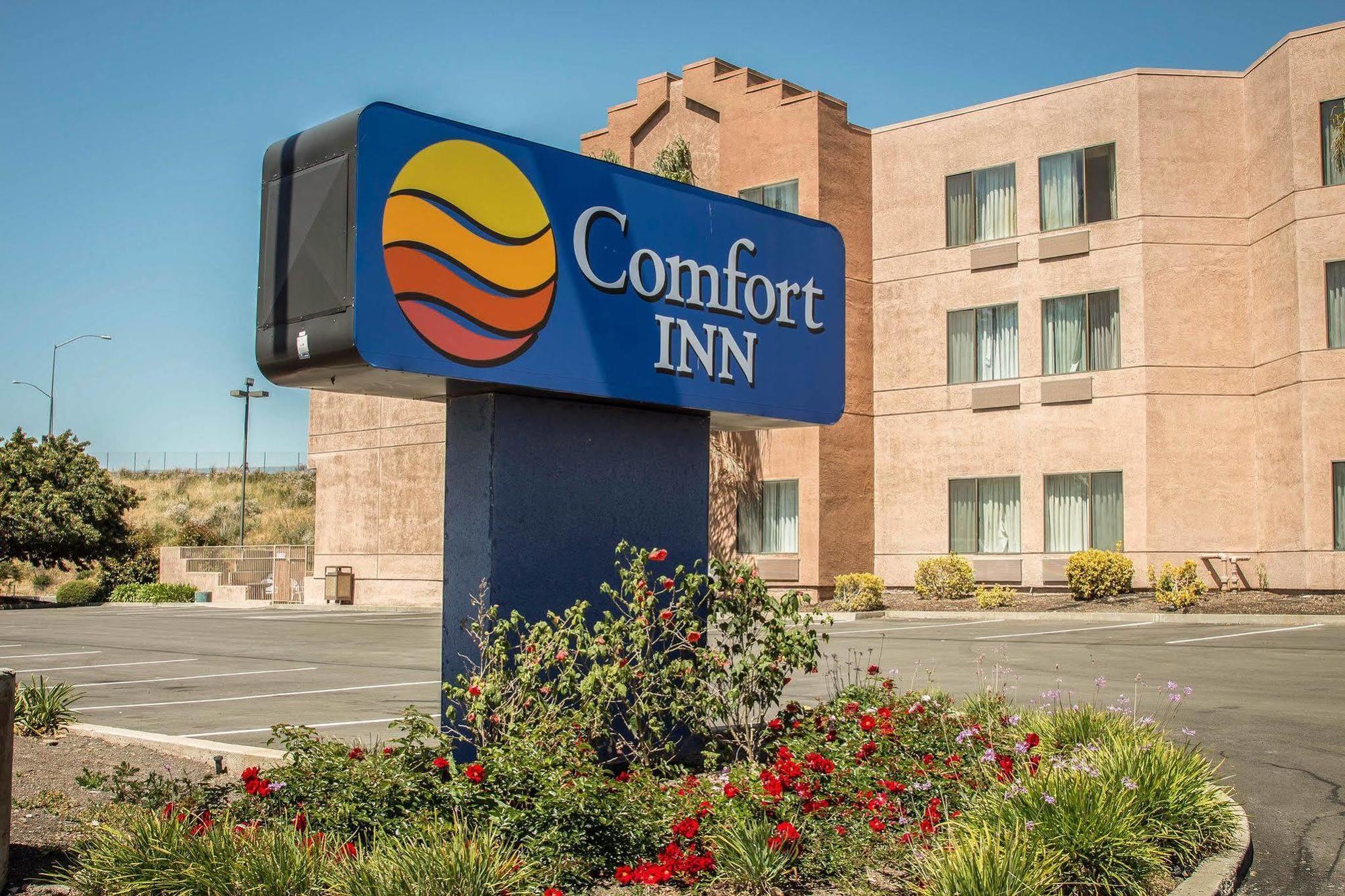 Comfort Inn Silicon Valley East Fremont Exterior foto